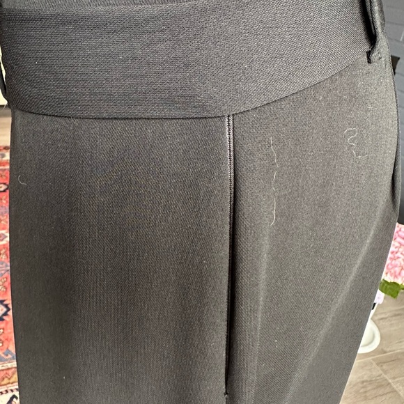 ZARA Flawing Pleated pants - Picture 3 of 5